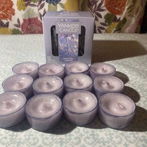 Rare - NIB - Yankee Candle Holiday Lights Tea Lights
